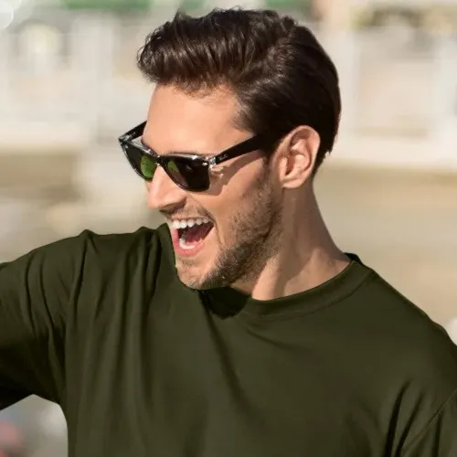 Miesten klassinen t-paita - Klassinen pyöreä pääntie