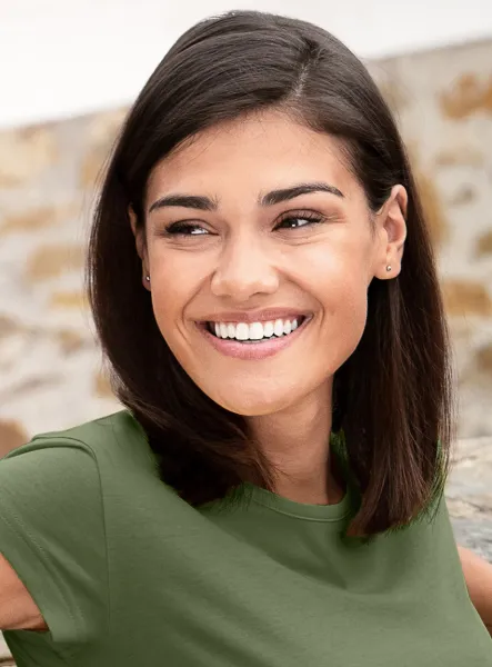 Naisten trendikäs T-paita - Klassinen pyöreä pääntie