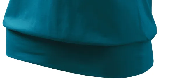 Naisten trendikäs T-paita - Paidan leveä alahelma