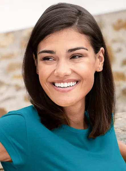 Naisten trendikäs T-paita - Klassinen pyöreä pääntie